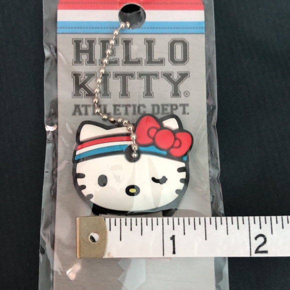 Hello Kitty Keycap - Picture 3 of 5